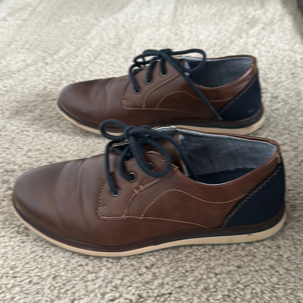 Max + Jake Brown Dress Shoes - Boys Size 4M